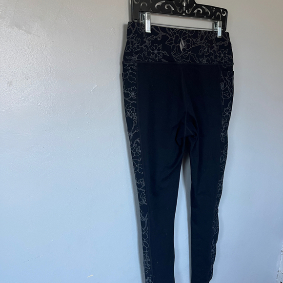 Skechers Black Floral Print Leggings – Women’s Size Large – High-Waisted - Picture 3 of 8